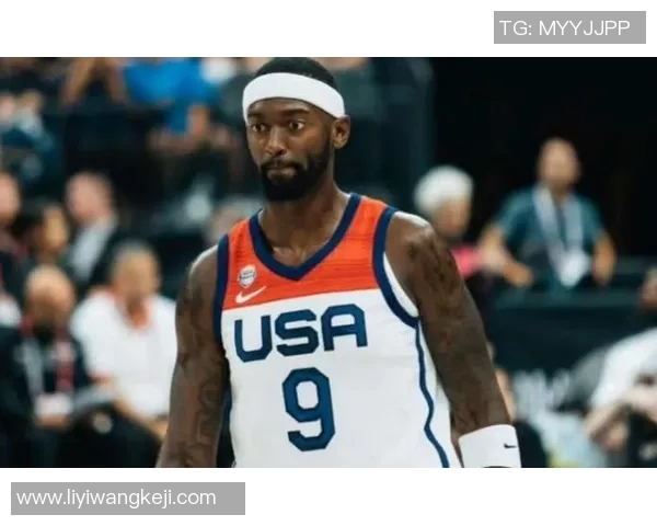 波蒂斯:大多数离队的人都会退群 不过利拉德很独特他还在群聊里