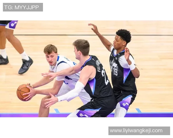 爵士116-114险胜独行侠终结5连败，马尔卡宁33+7，弗拉格26+10