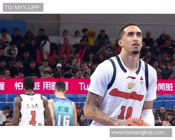 媒体人：皮特森重返CBA加盟福建